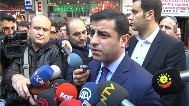 Davutoğlu’na Demirtaş’tan PYD Göndermesi