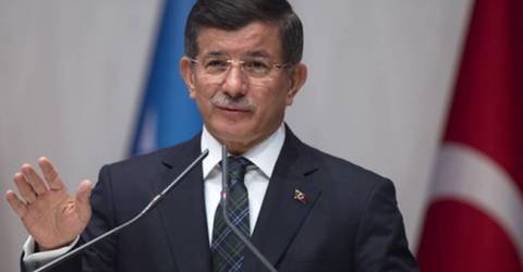 Başbakan Davutoğlu Azerbaycan’da Açıklamalarda Bulundu