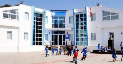 Kayseri’de Öğrencilerine Cinsel Tacizde Bulanan Öğretmen Tutuklandı